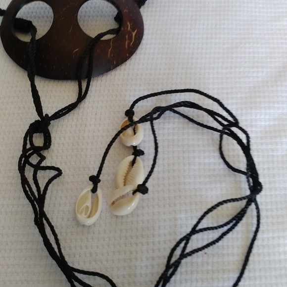 Belt Shell Flower Stretch - Picture 6 of 6